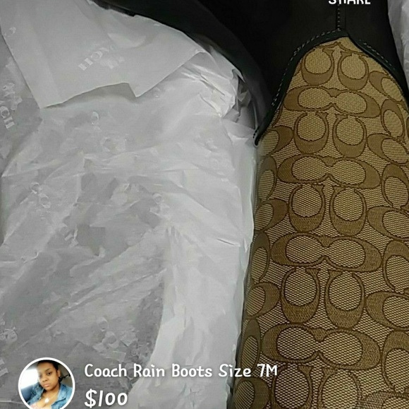 Tan coach rain boots - Picture 2 of 2